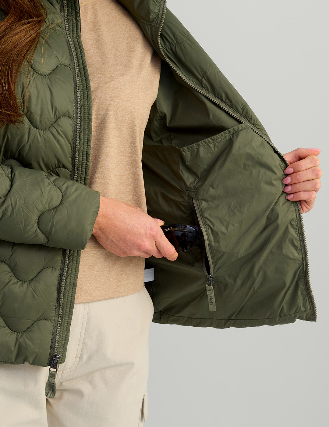 Versatile Nylon Insulated Jacket for Women in Moss